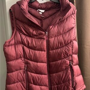 Charter Club Maroon Puffer Vest